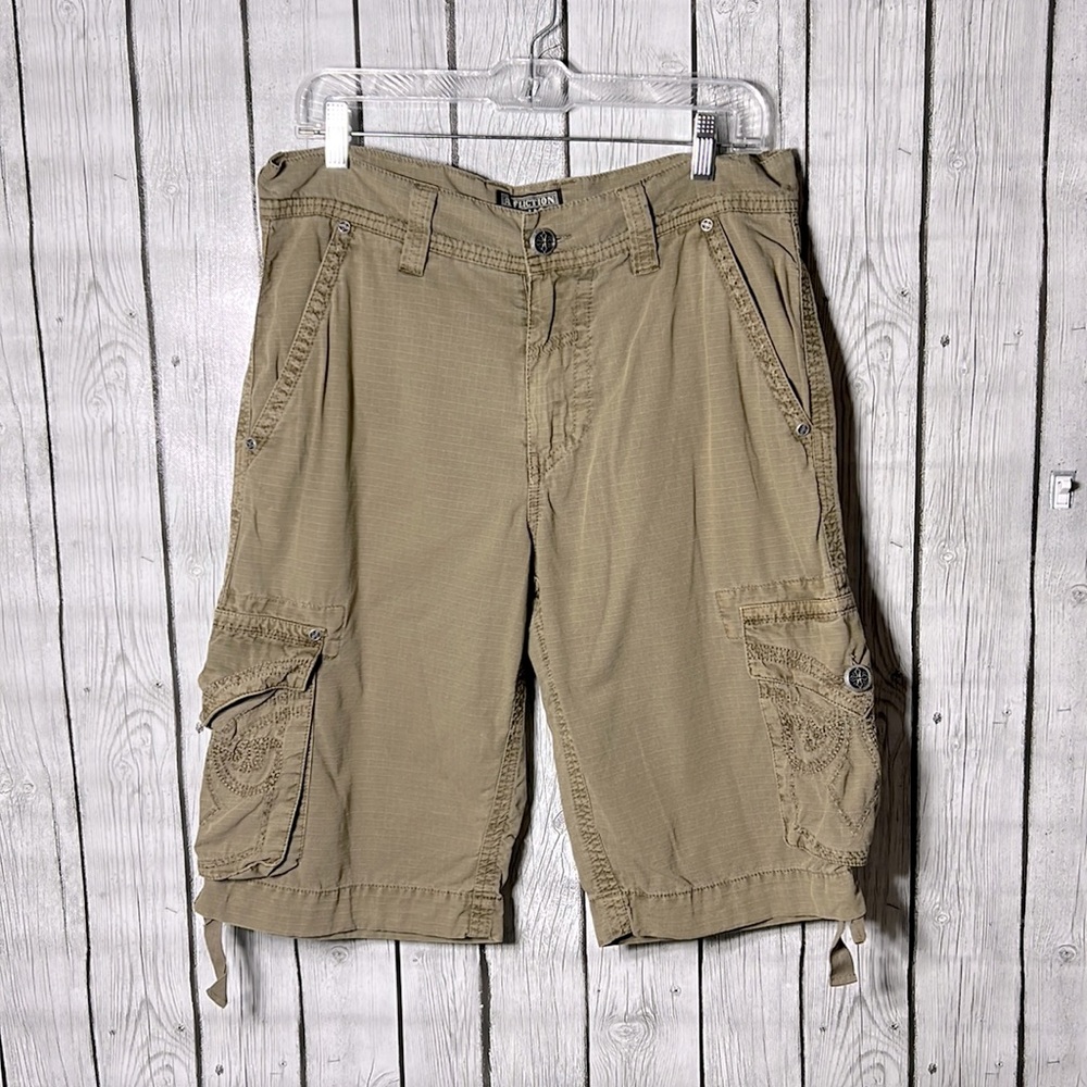 Affliction tan shorts size 31